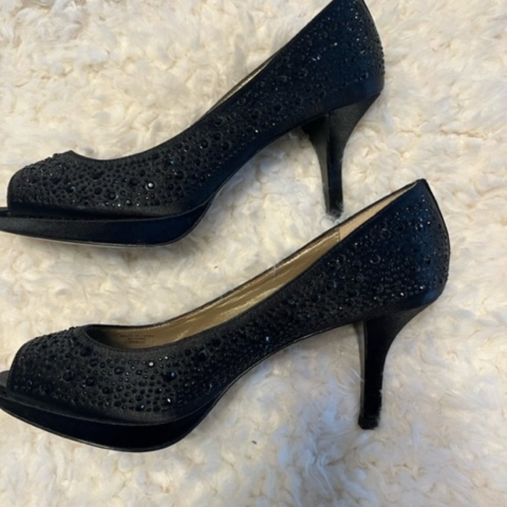 Adrienne Vittadini Pippi Rhinestone Peep Toe Black Platform Heels, size 7 1/2 - Picture 1 of 7